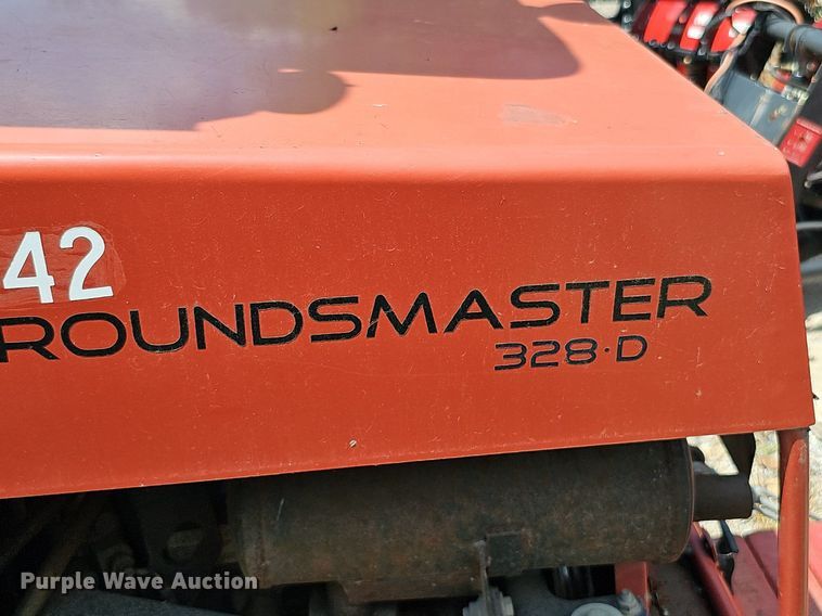 image for item MD9922 2005 Toro Ground Master 328D  lawn mower