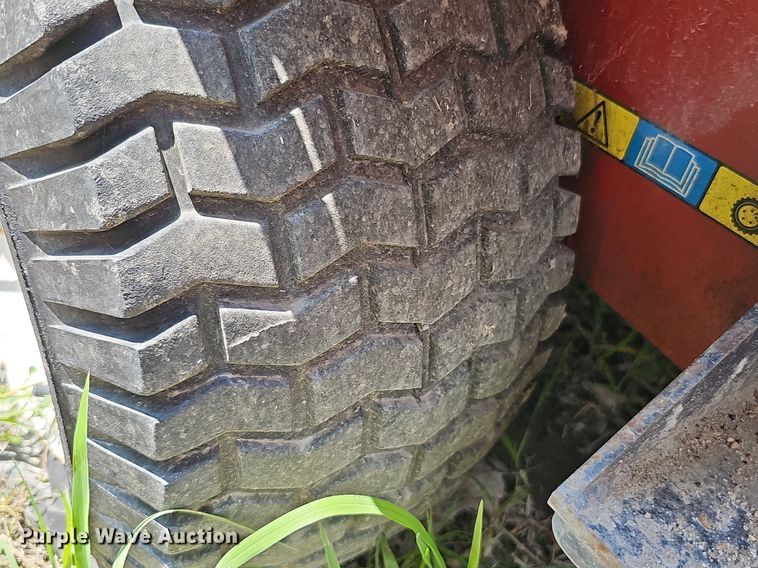 image for item MD9922 2005 Toro Ground Master 328D  lawn mower