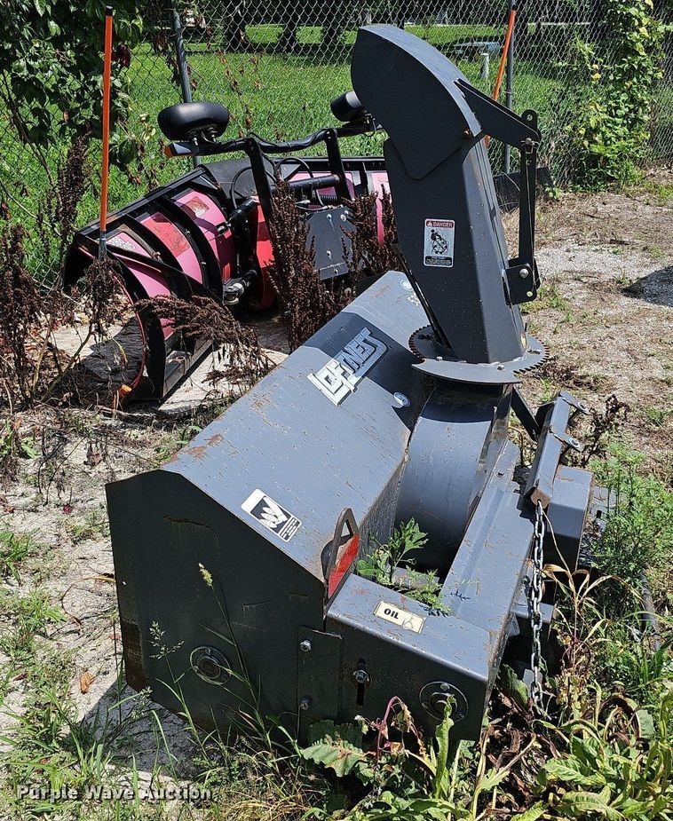 image for item MD9922 2005 Toro Ground Master 328D  lawn mower