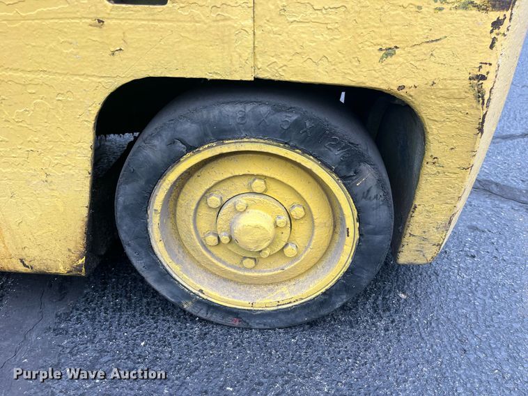 image for item MG9355 Clark C500 50  forklift