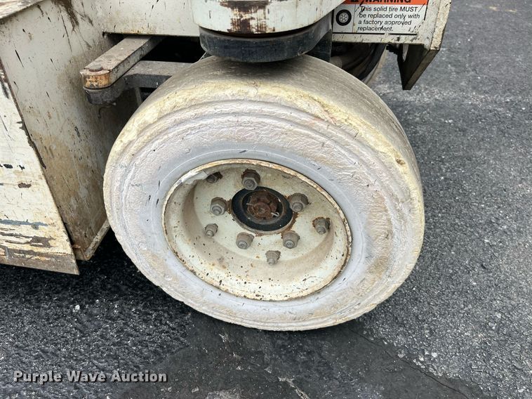 image for item MG9361 Terex TS20  scissor lift