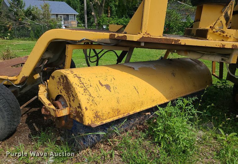 image for item MG9584 Rosco RB38  sweeper