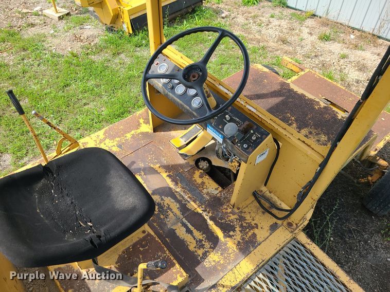 image for item MG9584 Rosco RB38  sweeper