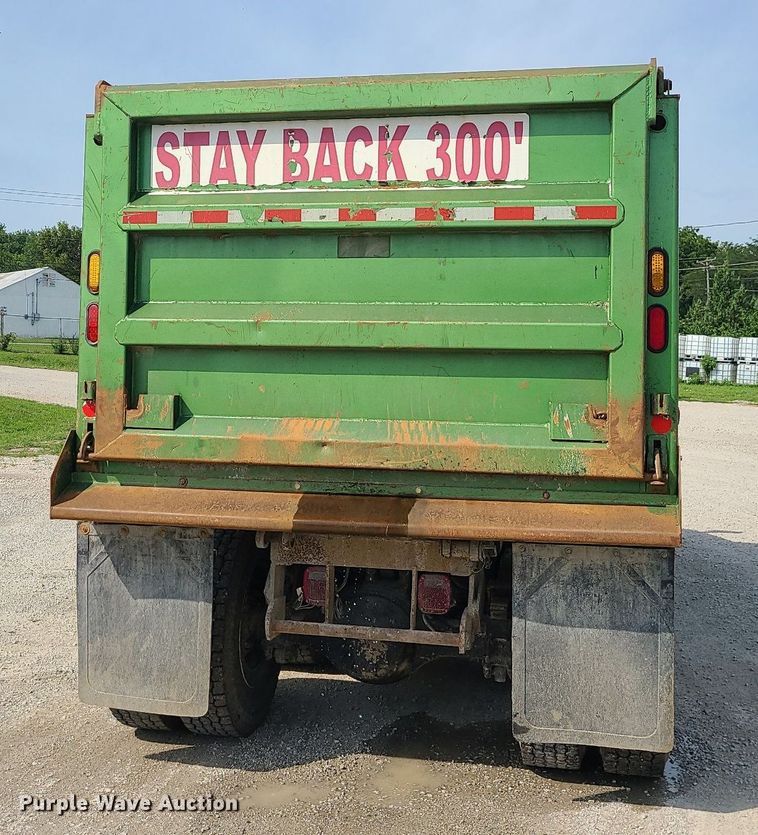 image for item MG9585 2009 Freightliner Business Class M2  dump truck