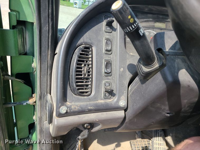 image for item MG9585 2009 Freightliner Business Class M2  dump truck