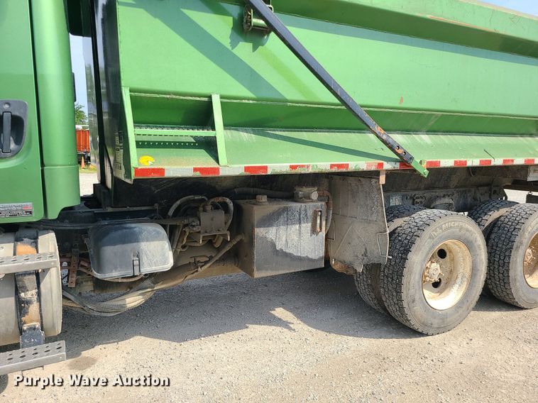 image for item MG9585 2009 Freightliner Business Class M2  dump truck