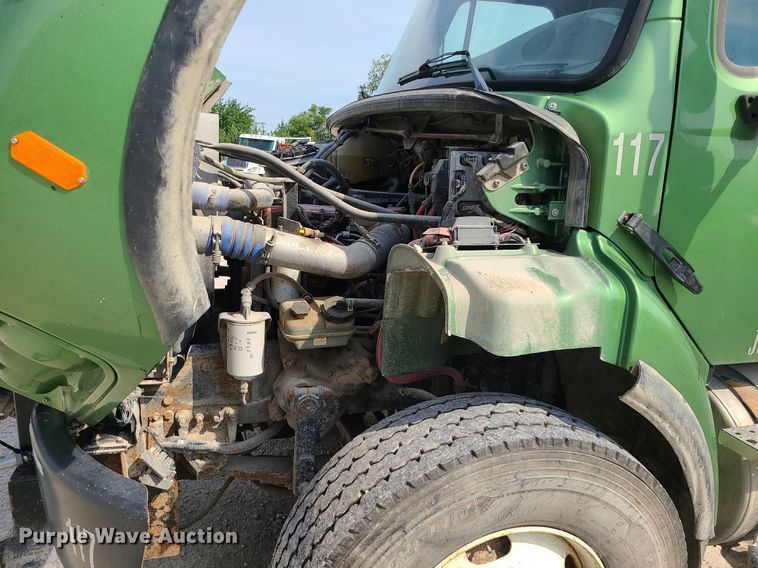 image for item MG9585 2009 Freightliner Business Class M2  dump truck