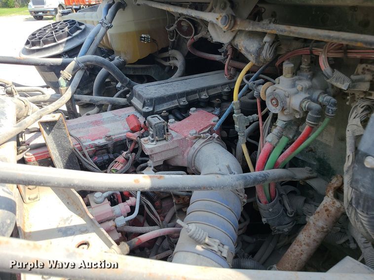 image for item MG9585 2009 Freightliner Business Class M2  dump truck