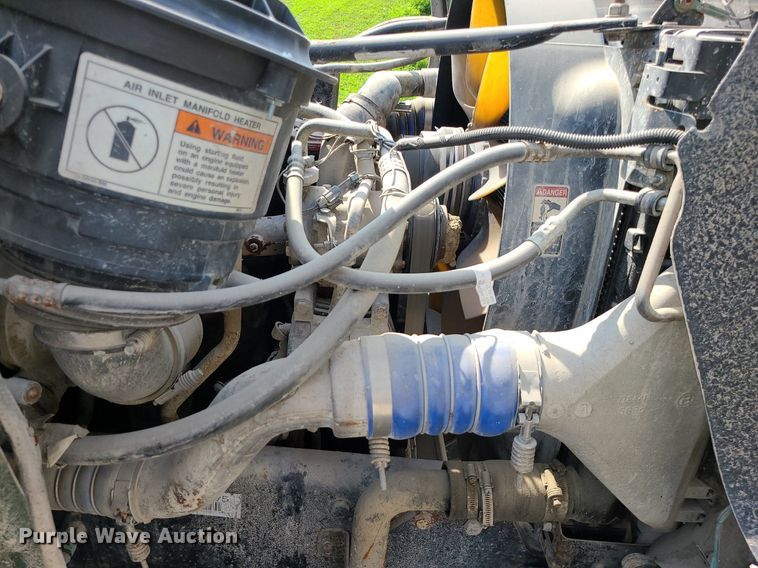 image for item MG9585 2009 Freightliner Business Class M2  dump truck