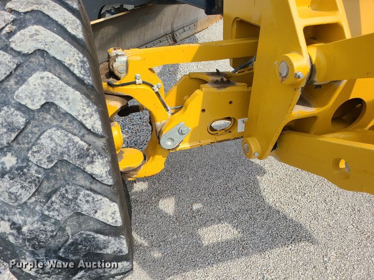 image for item MG9588 2016 John Deere 770G  motor grader