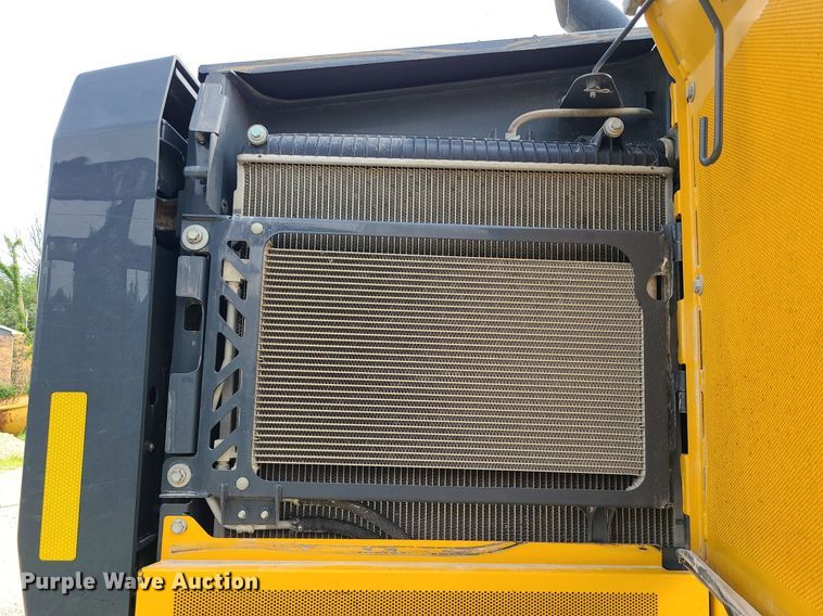 image for item MG9588 2016 John Deere 770G  motor grader