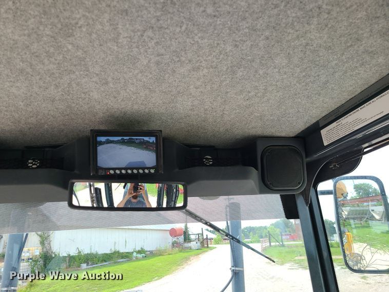 image for item MG9589 2016 John Deere 770G  motor grader