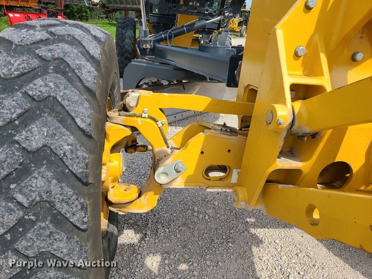 image for item MG9589 2016 John Deere 770G  motor grader