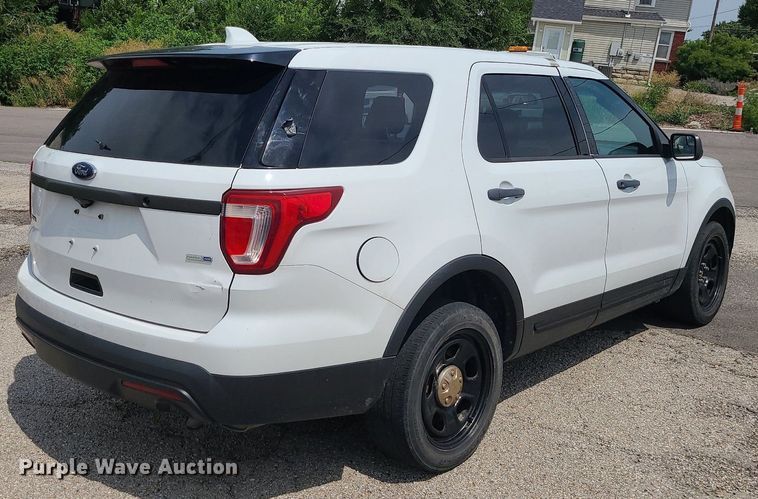 image for item MG9594 2017 Ford Explorer Police Interceptor  SUV