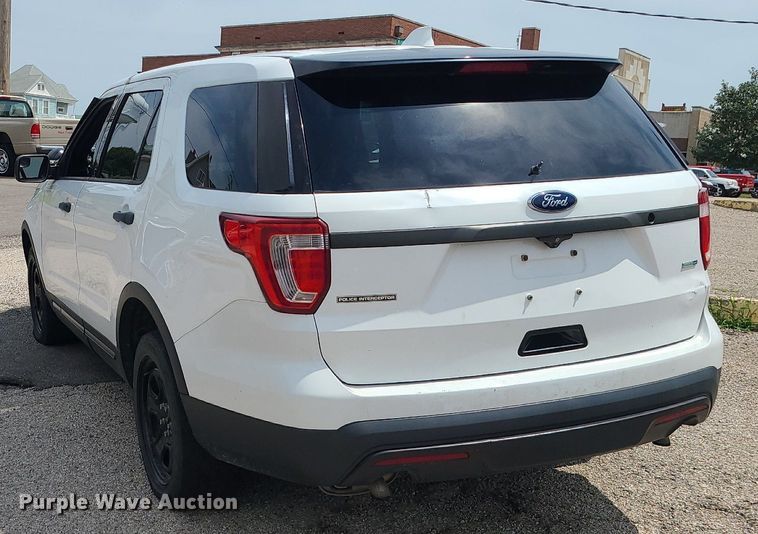 image for item MG9594 2017 Ford Explorer Police Interceptor  SUV