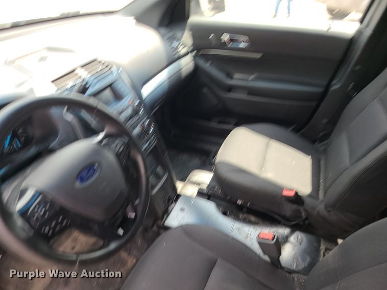 image for item MG9594 2017 Ford Explorer Police Interceptor  SUV