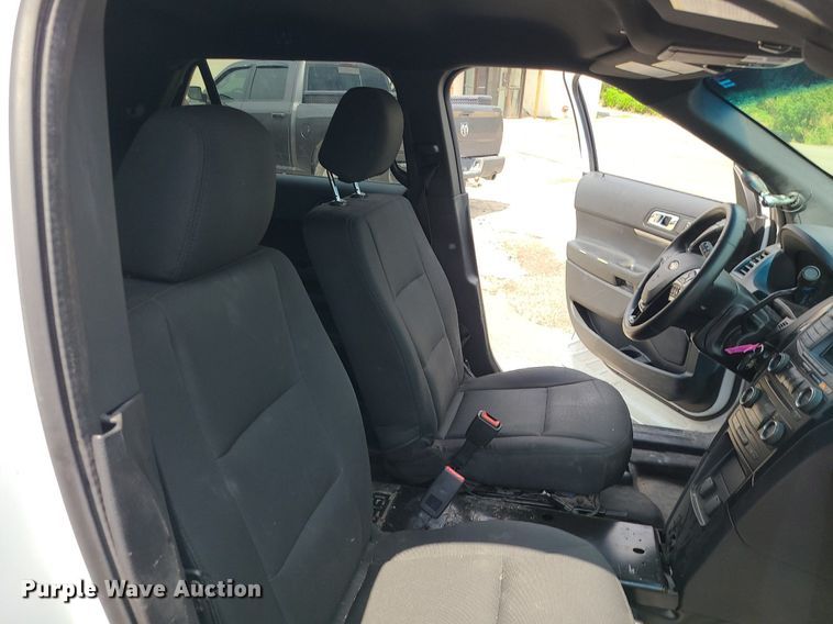 image for item MG9594 2017 Ford Explorer Police Interceptor  SUV