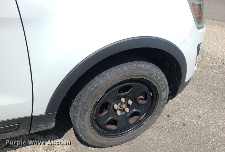 image for item MG9594 2017 Ford Explorer Police Interceptor  SUV