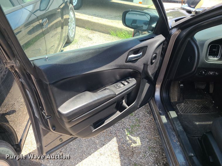 image for item MG9597 2016 Dodge Charger Police