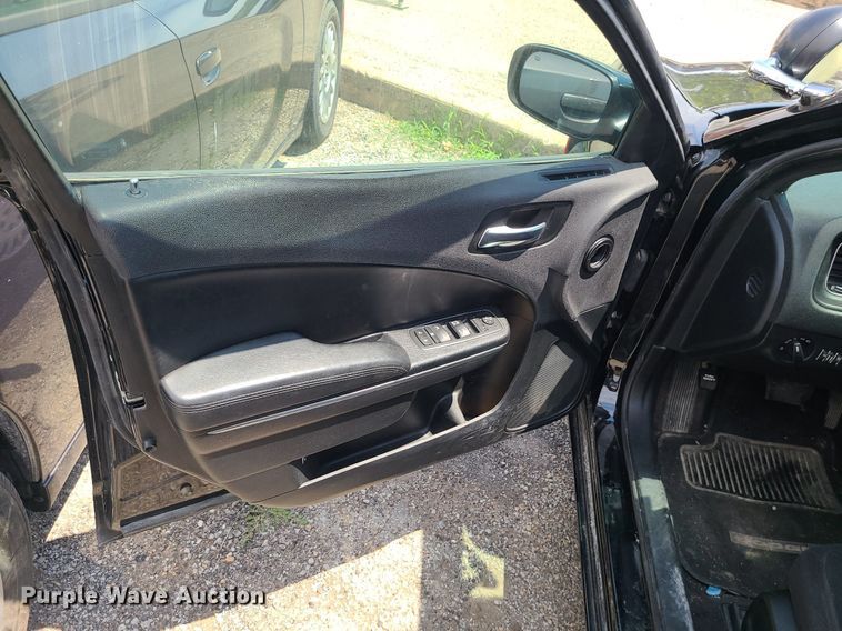 image for item MG9598 2016 Dodge Charger Police