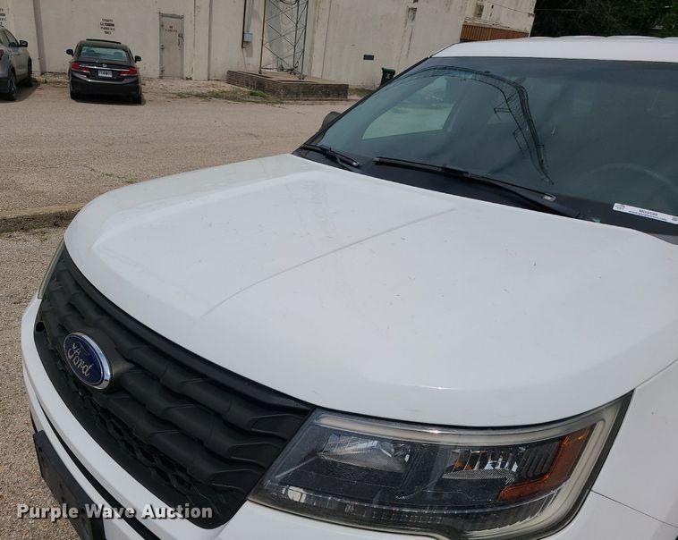 image for item MG9599 2017 Ford Explorer Police Interceptor  SUV