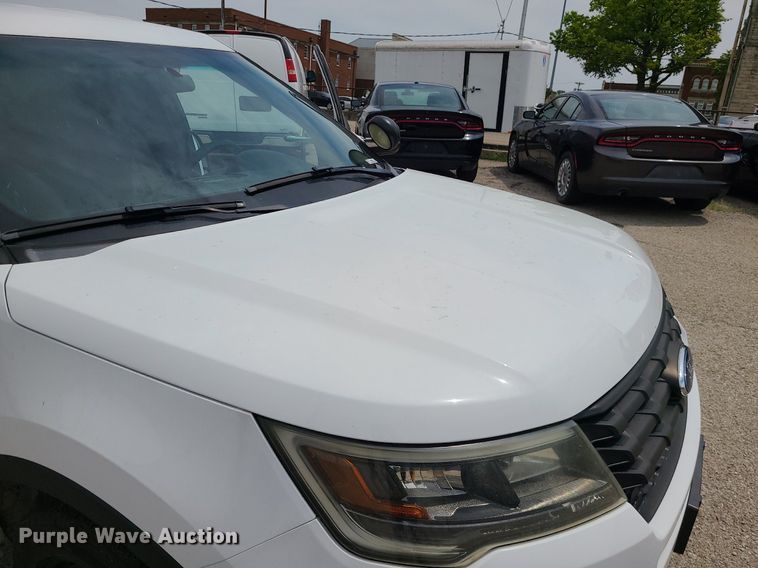image for item MG9599 2017 Ford Explorer Police Interceptor  SUV