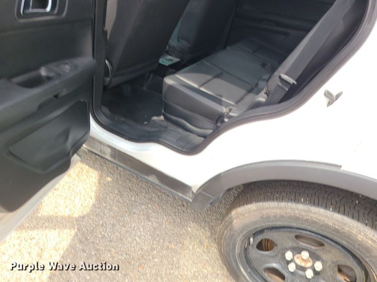 image for item MG9599 2017 Ford Explorer Police Interceptor  SUV
