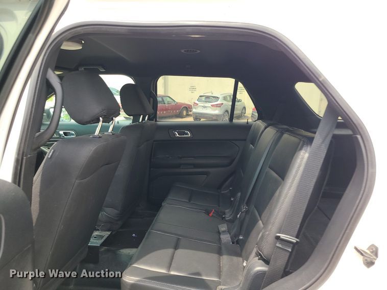 image for item MG9599 2017 Ford Explorer Police Interceptor  SUV