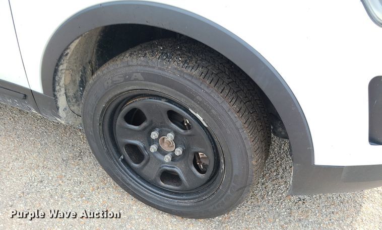 image for item MG9599 2017 Ford Explorer Police Interceptor  SUV