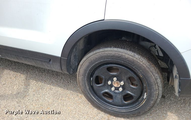 image for item MG9599 2017 Ford Explorer Police Interceptor  SUV