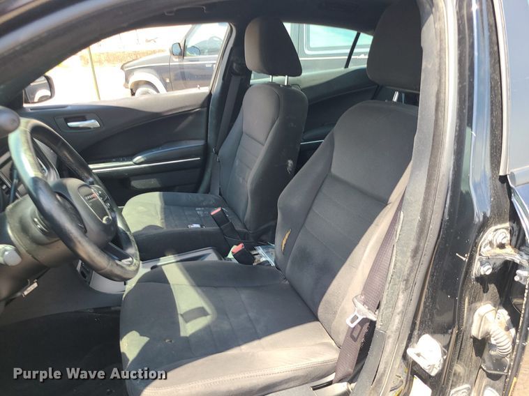 image for item MG9600 2016 Dodge Charger Police