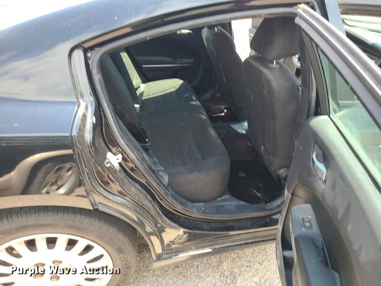 image for item MG9600 2016 Dodge Charger Police