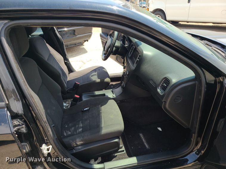 image for item MG9600 2016 Dodge Charger Police