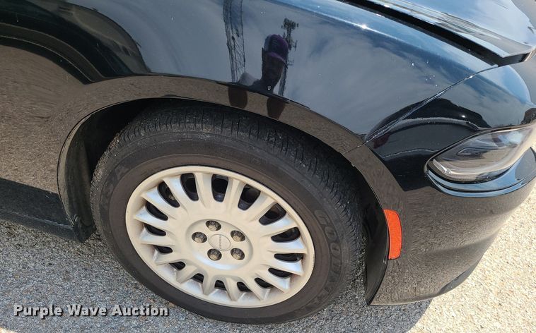 image for item MG9600 2016 Dodge Charger Police