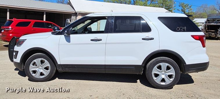 image for item MI9471 2018 Ford Explorer Police Interceptor  SUV