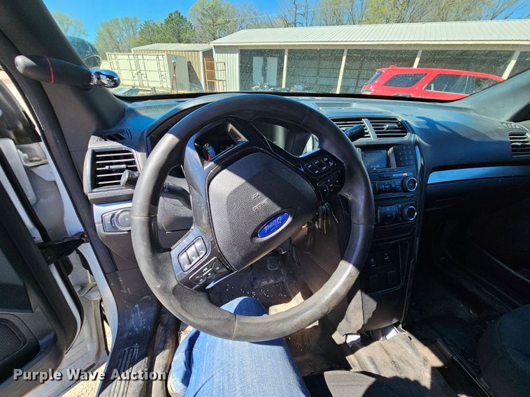 image for item MI9471 2018 Ford Explorer Police Interceptor  SUV