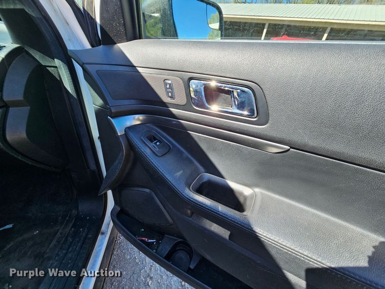 image for item MI9471 2018 Ford Explorer Police Interceptor  SUV