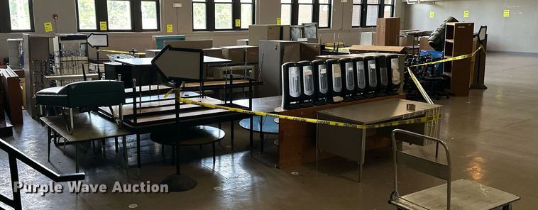 image for item ML9071 Furniture