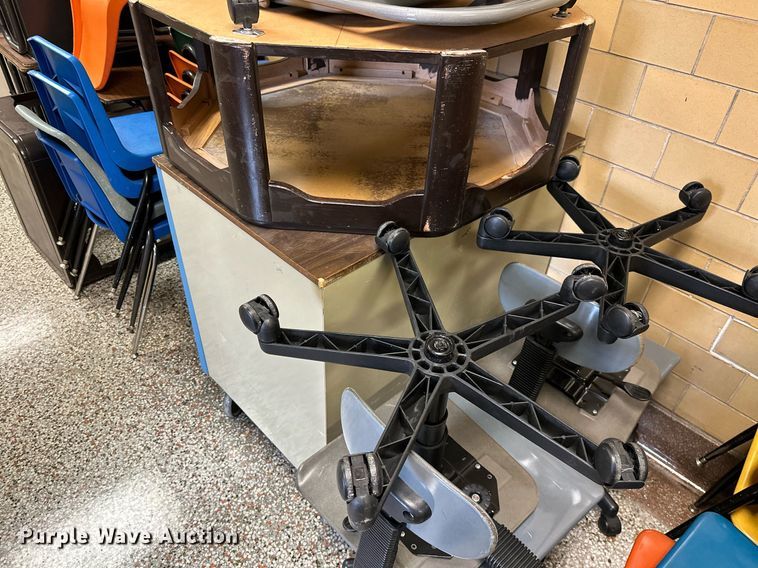 image for item ML9073 Furniture