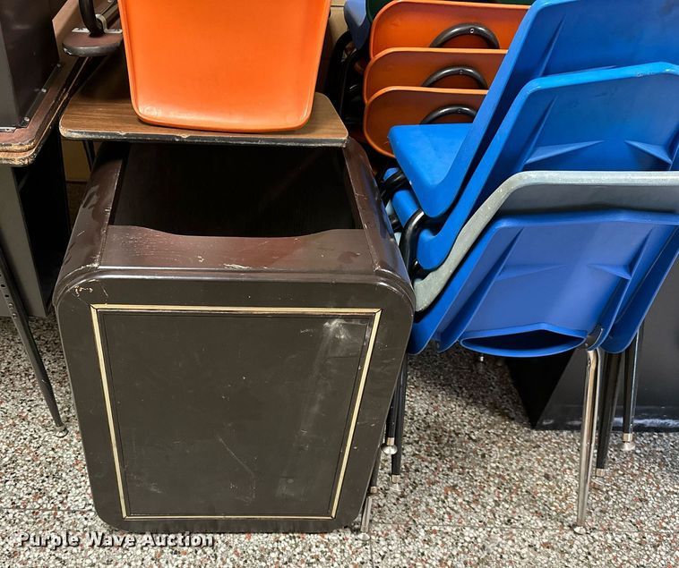 image for item ML9073 Furniture