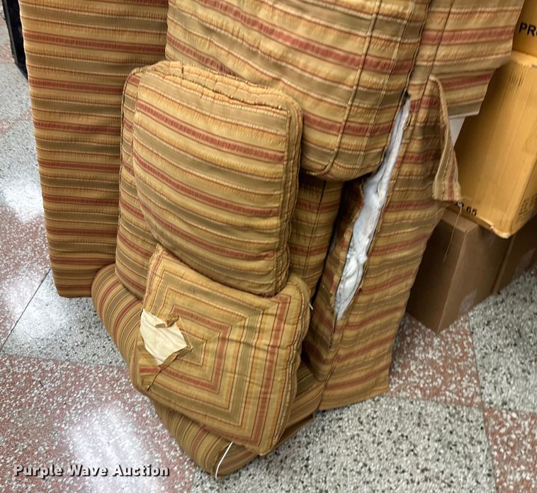 image for item ML9074 Furniture