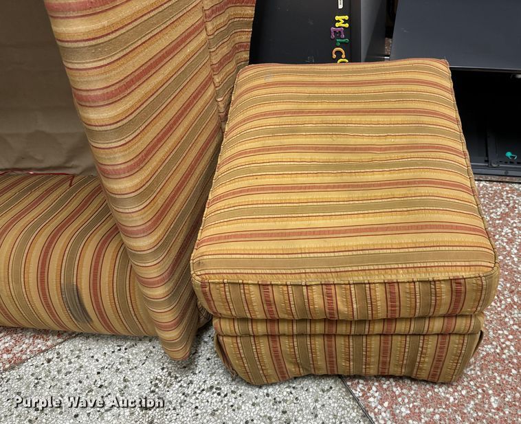 image for item ML9074 Furniture