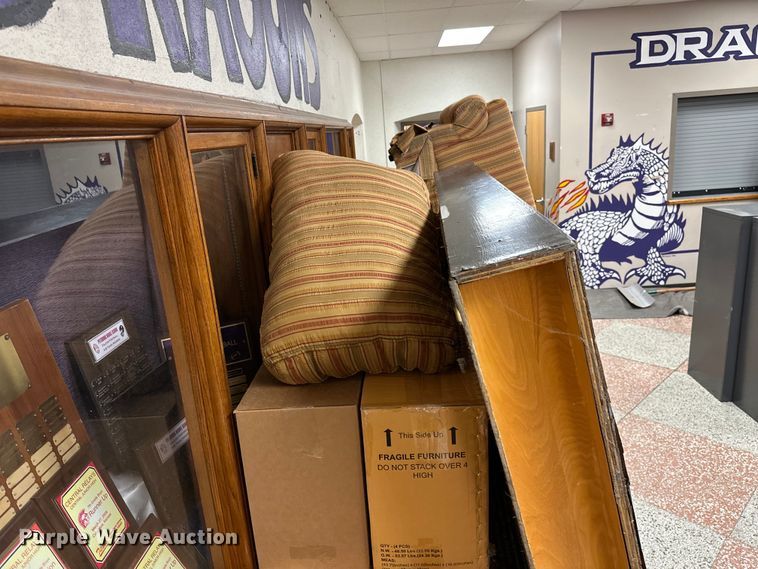 image for item ML9074 Furniture