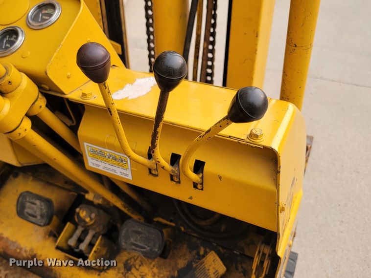 image for item ML9389 Towmotor 502SLP5024  forklift