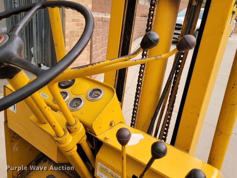 image for item ML9389 Towmotor 502SLP5024  forklift