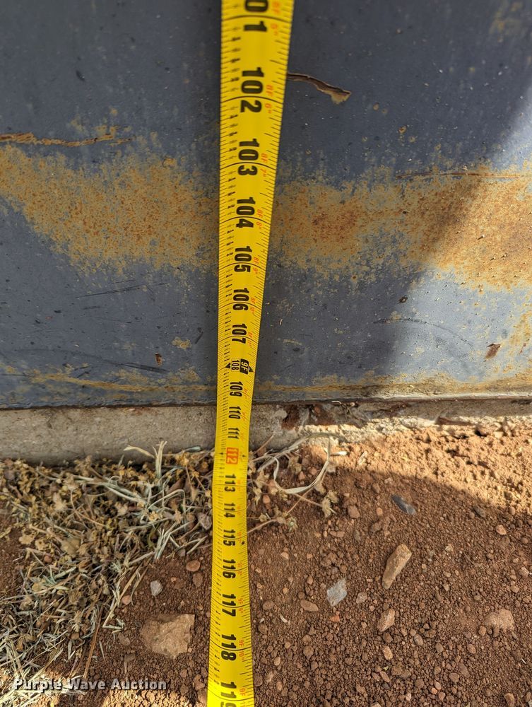 image for item MN9918 Shop built  dunk tank