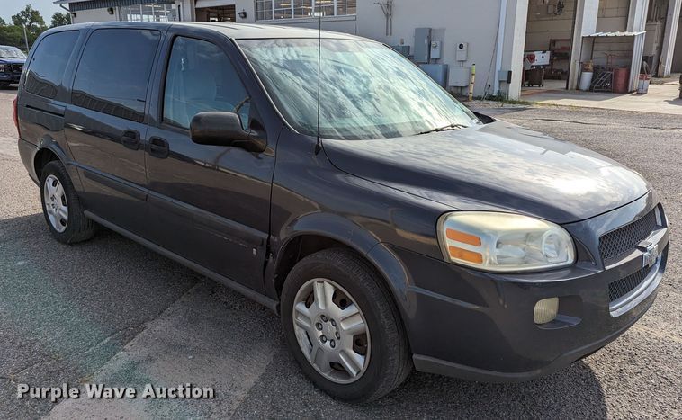 image for item MY9834 2008 Chevrolet Uplander  van