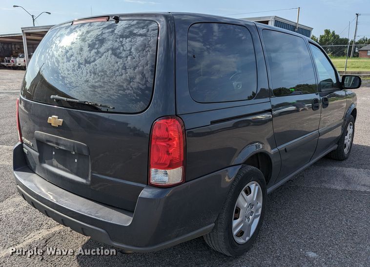 image for item MY9834 2008 Chevrolet Uplander  van