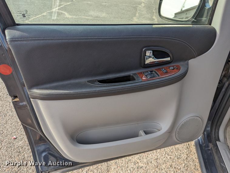 image for item MY9834 2008 Chevrolet Uplander  van