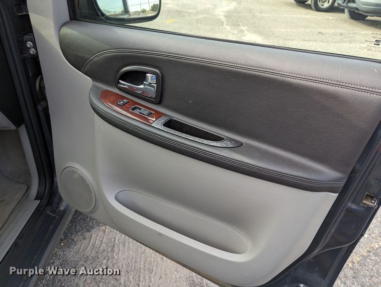 image for item MY9834 2008 Chevrolet Uplander  van